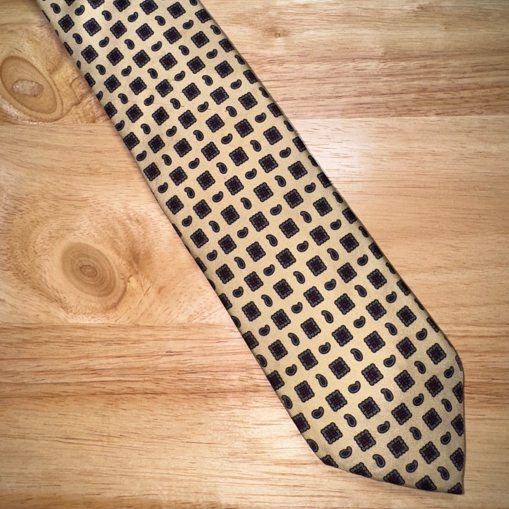 Robert Talbott Men's Yellow Geometric Tie